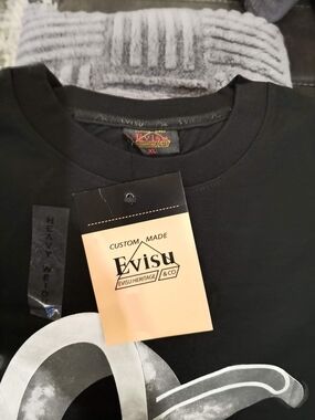 Evisu Black Short-Sleeve Tee with White Graphic - XL